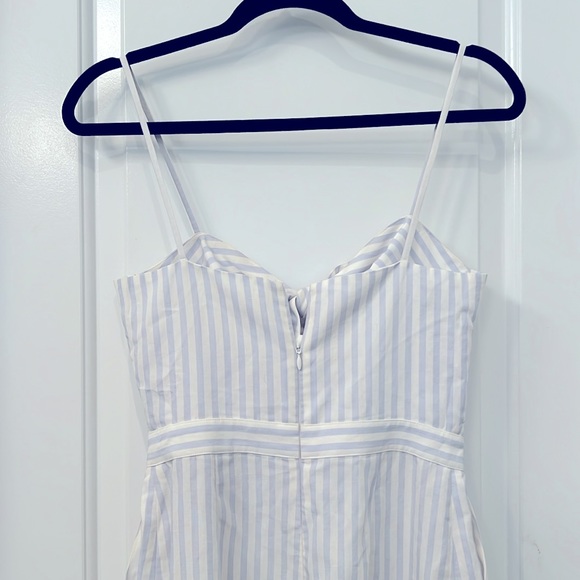 Club Monaco linen blend striped jumpsuit - Picture 4 of 4
